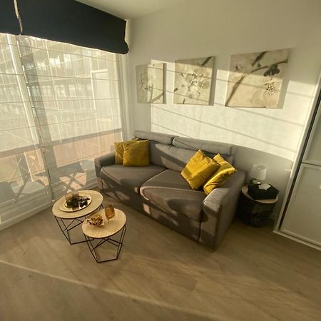 Zonnige Studio Hartje Nieuwpoort-Bad Met Parkeerplaats Apartment Exterior photo